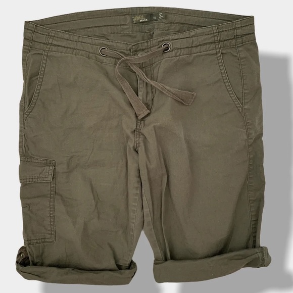 PRANA CARGO SHORTS - Picture 1 of 1